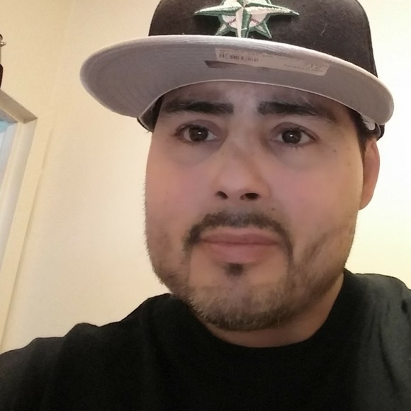 Meet your Posher, Ricky - Picture 1 of 1